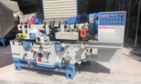 Machine à profiler pour le travail du bois, dégauchisseuse à 4 côtés, dégauchisseuse à 4 têtes, profilatrice à 4 côtés pour le traitement du bois massif
