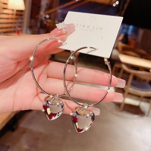 Odian Haute Qualité Coeur Stud Accessoires Boucles D'oreilles Or Couleur Personnalité Grand Rond En Acier Inoxydable Boucles D'oreilles Bijoux De Mode - Product Image 1