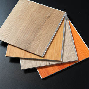 Revêtement <span class=keywords><strong>de</strong></span> <span class=keywords><strong>sol</strong></span> SPC à clipser pour usage domestique, commercial, garage, salle <span class=keywords><strong>de</strong></span> sport, chambre à coucher, surface <span class=keywords><strong>de</strong></span> couleur simple - Product Image 4
