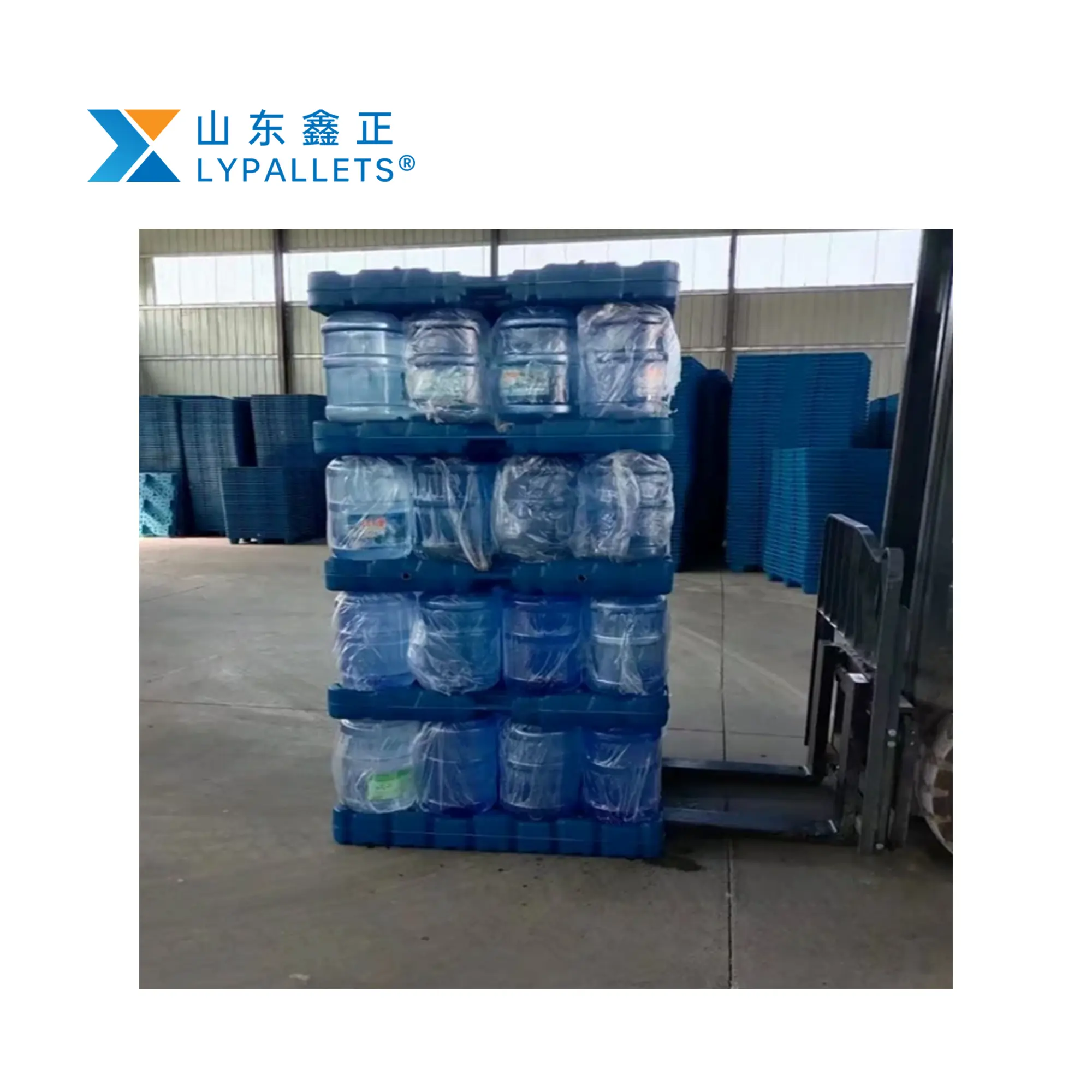 Stacking 5 gallon plastic water bottle pallet lypallets 1100*1100*140mm bottled water rack