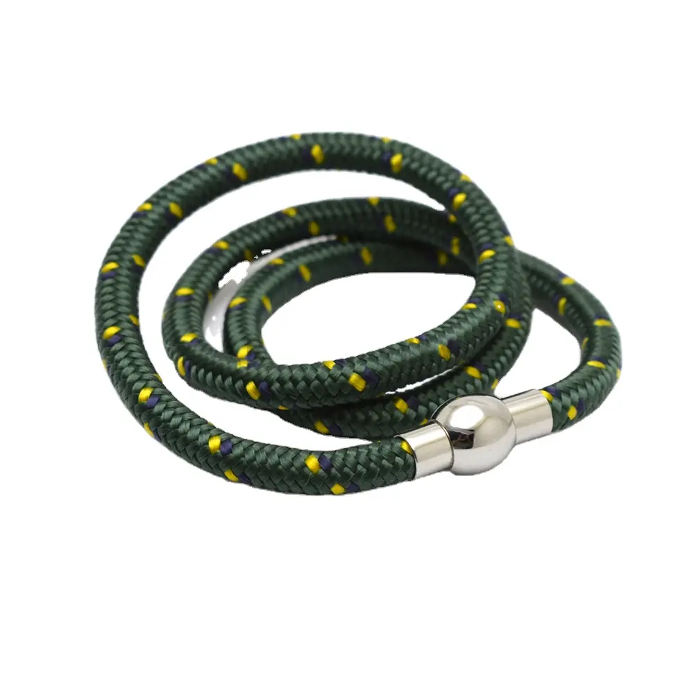 2024 nouveau Logo personnalisé 3 couches vert Nylon corde chaîne Bracelets pour femmes hommes Bracelet à breloques bijoux populaires 2021 Offre Spéciale cadeau poignets