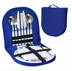 2022 New Arrival Outdoor Travel 2 Person Picnic Wallet Bag Camping Hiking Cutlery Set With Board Opener Napkins