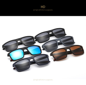 <span class=keywords><strong>Lunettes</strong></span> <span class=keywords><strong>de</strong></span> <span class=keywords><strong>soleil</strong></span> pour hommes <span class=keywords><strong>2023</strong></span> avec verres polarisés, <span class=keywords><strong>lunettes</strong></span> à clipser, anti-UV, monture en PC jaune, rouge, bleu - Product Image 2