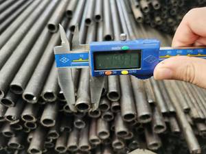 Tubo rotondo in acciaio al carbonio da 1mm EN10305-4 tubo in acciaio al carbonio saldato senza saldatura per tubi in acciaio di precisione trafilati a freddo - Product Image 6