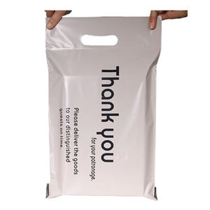 Sacs postaux d'emballage de vêtements roses personnalisés écologiques sac de transport d'emballage de remerciement avec poignée - Product Image 4