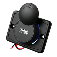 Cargador USB para Vehículos, de Panel Plano Cuadrado, con Puertos USB-A de 12/24 Voltios, Resistente al Agua IP55, para Autocaravanas
