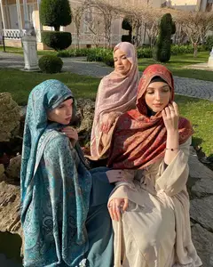 Len Hijab Đầy Đủ In Ngựa Pashmina Khăn Đan Mô Hình Phong Cách Mới Hijab Mùa Đông Dày Viscose Ấm Khăn Mens Dệt Khăn