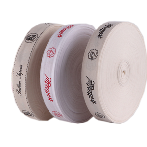 Etiquetas <span class=keywords><strong>de</strong></span> <span class=keywords><strong>Ropa</strong></span> Personalizadas con Logotipo Impreso, Etiqueta <span class=keywords><strong>de</strong></span> Marca Privada, Etiqueta <span class=keywords><strong>de</strong></span> Tela <span class=keywords><strong>de</strong></span> Poliéster Damasco, Etiqueta <span class=keywords><strong>de</strong></span> Cuidado <span class=keywords><strong>de</strong></span> la <span class=keywords><strong>Ropa</strong></span>, Etiqueta <span class=keywords><strong>de</strong></span> Satén - Product Image 5