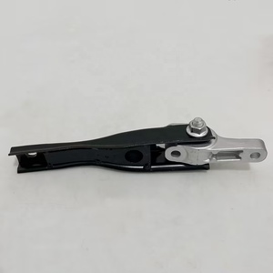 Supporto Motore MAGNETI MARELLI OE 5Q0199855Q di Alta Qualità, Ricambio Originale per VW Golf e Audi A3, Garanzia 1 Anno - Product Image 3