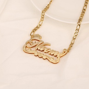 Nome personalizzato personalizzato collana corona a doppio strato 18k oro placcato in acciaio inox nome personalizzato per collana pendente natale - Product Image 4