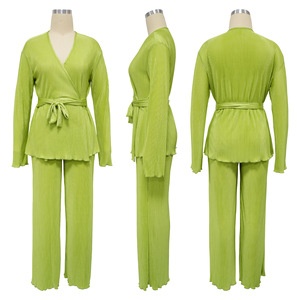 เสื้อคาร์ดิแกนคอวีผูกโบว์ แขนยาว กางเกงขายาวทรงหลวม ชุดเซ็ต 2 ชิ้น ดีไซน์จีบ สำหรับผู้หญิง สไตล์ลำลอง แฟชั่น - Product Image 6