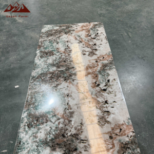 Feuille <span class=keywords><strong>de</strong></span> marbre haute brillance 1220*2440 PVC imperméable et plastique laminé UV pour applications <span class=keywords><strong>de</strong></span> revêtement <span class=keywords><strong>de</strong></span> <span class=keywords><strong>mur</strong></span> <span class=keywords><strong>de</strong></span> <span class=keywords><strong>chambre</strong></span> à coucher <span class=keywords><strong>de</strong></span> cuisine d'hôtel - Product Image 2