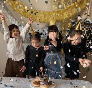 Bannière <span class=keywords><strong>courte</strong></span> en paillettes métalliques colorées faites à la main, franges, <span class=keywords><strong>rideau</strong></span>, fond de scène, décoration murale - Product Image 3