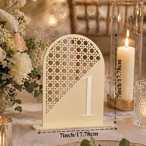 Numéros de table personnalisés en acrylique pour mariage, de 1 à 15, avec supports en rotin - Product Image 2