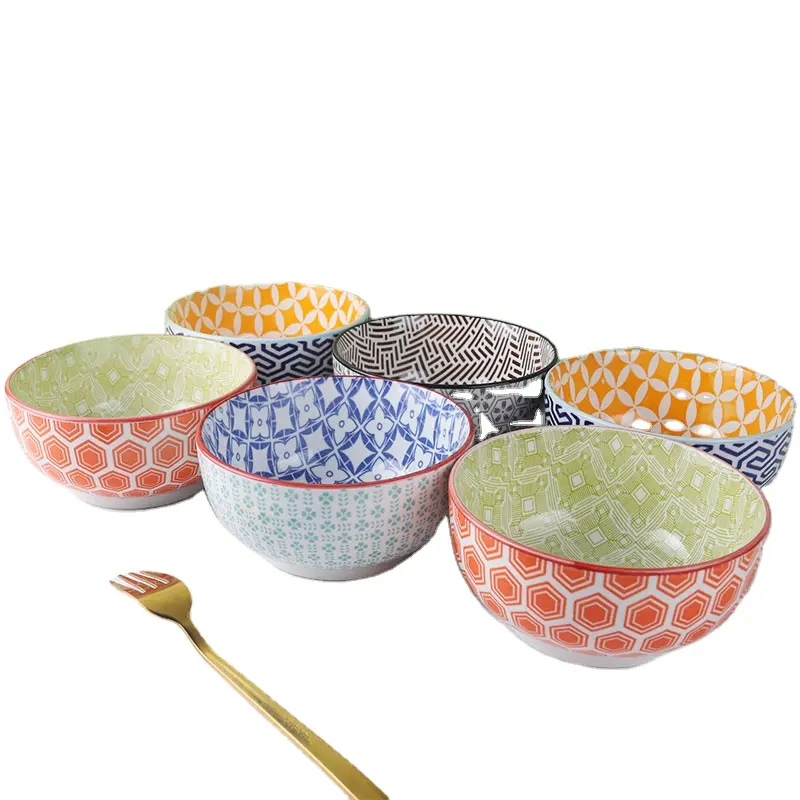 Stok tersedia 4.5 5.5 inci ukuran kecil dua warna porselen warna kustom Tiongkok Logo keramik bermotif mangkuk keramik