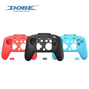 DOBE, venta al por mayor, funda protectora de silicona suave y duradera de alta elasticidad personalizada para <span class=keywords><strong>Nintendo</strong></span> <span class=keywords><strong>Switch</strong></span> 2 <span class=keywords><strong>Pro</strong></span> <span class=keywords><strong>Controller</strong></span> - Product Image 3