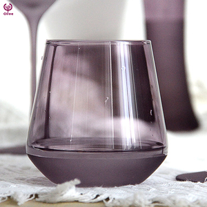 Bicchiere da vino a coste Vintage di alta qualità con calice classico medievale di cristallo ad alto valore di colore vino Vintage classico soffiato a mano - Product Image 6