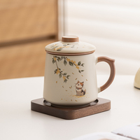 Tasse à thé en céramique moderne avec couvercle Tasse à filtre-Cadeau d'affaires de brassage de thé à usage personnel pour le bureau pour les cadeaux