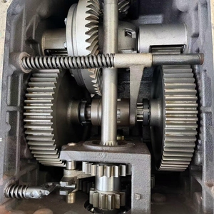 Tracteur agricole multifonctionnel 4x4 40 CV à roues avec moteur CE et structure à engrenages - Product Image 6