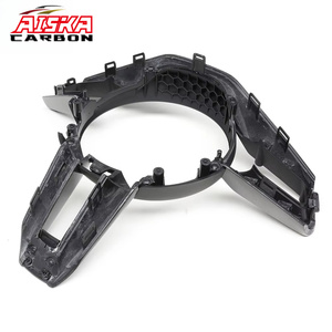 AISKA 992 Volant de course en carbone forgé à sec pour la décoration intérieure et le tuning des Porsche Taycan Cayenne Panamera - Product Image 2