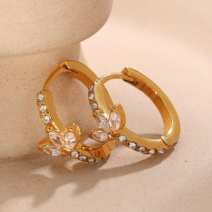 ต่างหูแบบหนีบ ชุบทอง ประดับเพชรซิร์คอนรูปดาว ดีไซน์เก๋สำหรับกระดูกอ่อนหู - Product Image 1