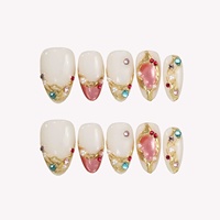 Ongles à presser en acrylique de longueur moyenne, couleur crème or, motif vigne, strass et perles, style vintage de luxe, vente en gros