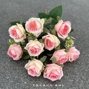 Vente en gros Offre Spéciale de décoration de mariage pour intérieur plusieurs couleurs Fleurs artificielles 10 têtes Bouquet de roses en soie - Product Image 6