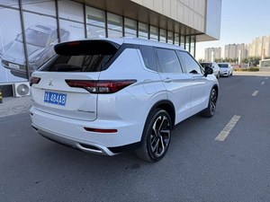 Modèle le plus vendu 2021 <span class=keywords><strong>2022</strong></span> 2023 Mitsubishi Outlander <span class=keywords><strong>7</strong></span> <span class=keywords><strong>places</strong></span>, cylindrée 1500 cm³, version 4 roues motrices, <span class=keywords><strong>voiture</strong></span> d'occasion, <span class=keywords><strong>voiture</strong></span> pas chère - Product Image 6