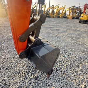 Mini-excavatrice d'occasion de bonne qualité Doosan Dx75 Dx75lc-9c 7,5 tonnes 7 tonnes, marque japonaise, haute qualité, faible nombre d'heures, avec CE, à vendre - Product Image 4