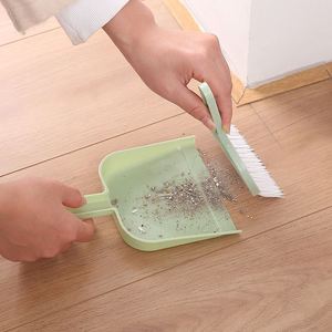 Mini Escoba y Recogedor de Escritorio Portátiles con Cerdas de PP Sostenibles, Herramienta Pequeña para Limpiar el Coche, Cepillo para Teclado - Product Image 4