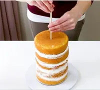 white plastic thicken cake dowel rods