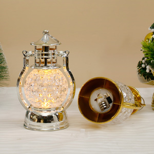 Nueva lámpara <span class=keywords><strong>de</strong></span> aceite pequeña Retro creativa lámpara <span class=keywords><strong>de</strong></span> viento LED linterna <span class=keywords><strong>de</strong></span> caballo pequeño decoraciones <span class=keywords><strong>de</strong></span> <span class=keywords><strong>Navidad</strong></span> escritorio pequeños adornos <span class=keywords><strong>de</strong></span> luz nocturna - Product Image 4