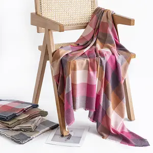 Wholesale Suppliers New Designer scarves Winter Pink Checked Design Cashmere Scarf Warm Other Scarves for Women