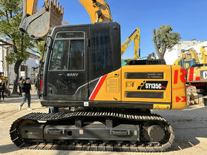 รถขุดตีนตะขาบ Sany SY135 มือสอง ราคาประหยัด ใช้งานได้จริง ปี 2024 น้ำหนัก 13500 กก. รับประกันหลังการขาย 1 ปี เครื่องจักรก่อสร้าง - Product Image 3