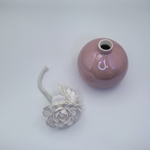 Diffusore floreale in ceramica bottiglia di olio <span class=keywords><strong>essenziale</strong></span> solido deodorante ROHS certificata decorazione di fragranze per la <span class=keywords><strong>casa</strong></span> per auto da ufficio - Product Image 2