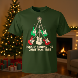 Maglietta Holiday Guitar Under The Tree per adulti, unisex, girocollo, stampa digitale, regali di Natale - Product Image 2