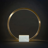 Lampe de table en métal doré avec base en marbre, éclairage de luxe pour la maison JY6149