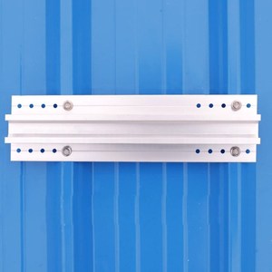 Braket pelat trapesium rel pendek, atap logam surya fotovoltaik portabel instalasi aluminium Anodized permukaan dapat disesuaikan - Product Image 3