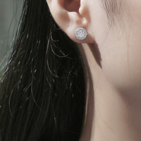INS 18k Plaqué Or Micro Incrusté 7MM Moissanite Cercle Boucles D'oreilles Personnalisé En Laiton Cercle Bijoux Dropshipping Disponible