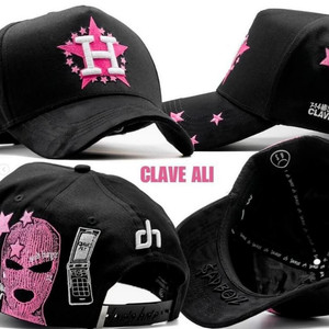 Sombreros de Lona de Alta Calidad, 31 Gorras Deportivas de Béisbol con Visera Curva y Pedrería, Ajustables, Transpirables e Impermeables - Product Image 5