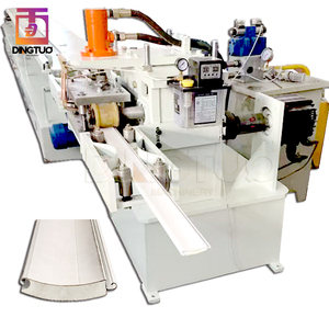 Machine <span class=keywords><strong>de</strong></span> formage à rouleaux pour lames <span class=keywords><strong>de</strong></span> <span class=keywords><strong>porte</strong></span> à enroulement <span class=keywords><strong>en</strong></span> métal perforé et mousse PU 55 77 100, haute vitesse, haute productivité - Product Image 1