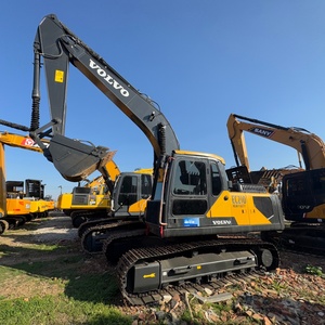 Excavadora Hidráulica de Cadenas Volvo EC210 de 21 Toneladas, de Segunda Mano, Eficiente en Consumo de Combustible y Potente, Suministro de Fábrica, para Proyectos de Construcción - Product Image 1