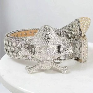 Cinturón de Moda con Pedrería y Diseño de Calavera y Huesos Cruzados para Mujer, para Fiestas, 105cm 115cm 125cm 135cm, Cadenas de Cinturón de Aleación de Zinc - Product Image 2