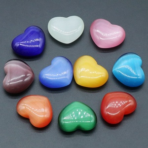 Gran Corazón Abombado de 30mm, Piedra Ojo de Gato Colorida en Forma de Corazón, Adorno de Piedra Pulida Suelta, Pieza para Manualidades, Accesorios DIY Color Caramelo - Product Image 2