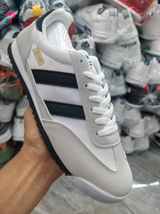 Venta al por Mayor de Pacas de Zapatos de Segunda Mano de Alta Calidad, Marcas Variadas, Estilos Mixtos para Hombre y Mujer - Product Image 5