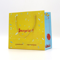 Sacs cadeaux en papier cartonné recyclables personnalisés avec poignée pour baby shower, courses et boutiques