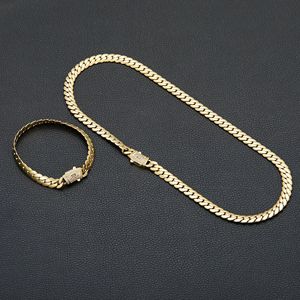 OEM ODM LEPAI Venta al por mayor de collares de cadena cubana de acero inoxidable chapado al vacío de 8 mm con hebilla de diamante cripto - Product Image 1