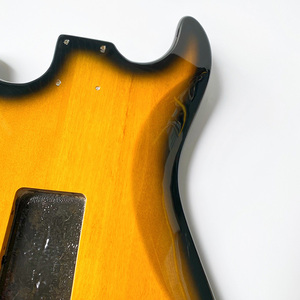 Cuerpo de guitarra de aliso sólido de 2 tonos con acabado Sunburst para kits DIY al por mayor - Product Image 6