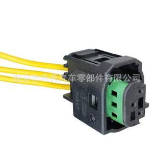 Connecteur automobile 3 canaux Dj7033ya 0.6 21 en plastique noir pour câblage automobile - Product Image 1