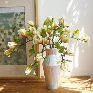 Yihua Floral Art, bourgeons de magnolia artificiels, arrangement de fleurs en soie, décoration de la maison, décoration du salon - Product Image 1